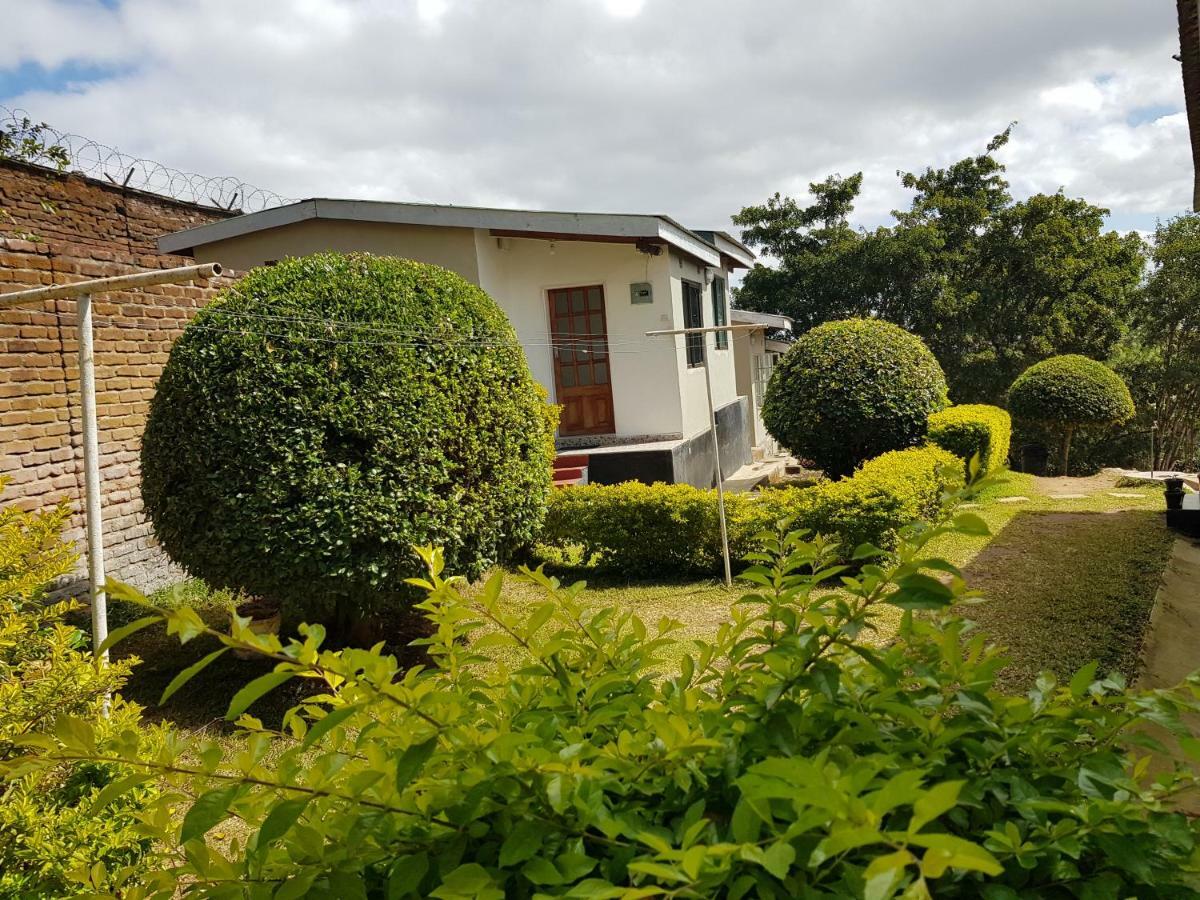 Chinyonga Guesthouse Limbe Exterior foto
